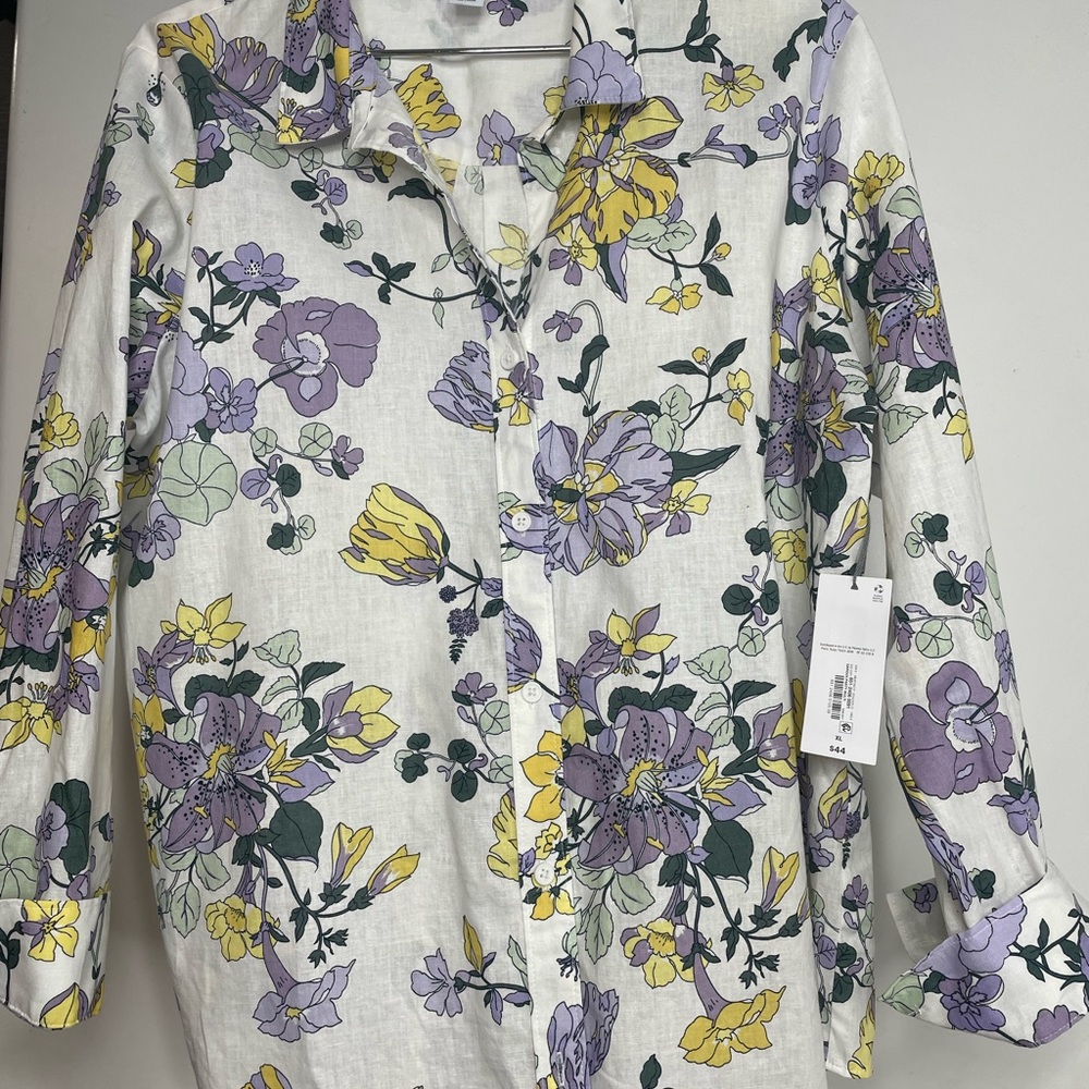 Liz Claiborne Purple and Yellow Casual Button Down Shirt